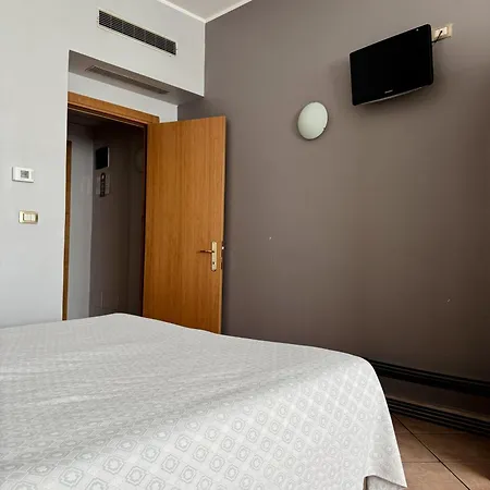 Hotel Miramonti Simple