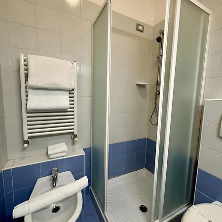 Miramonti Simple 酒店