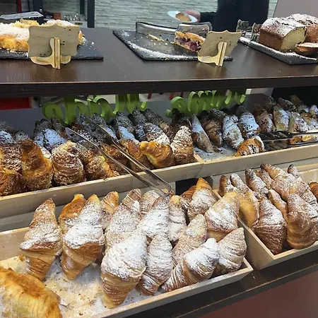 Miramonti Simple 酒店 都灵