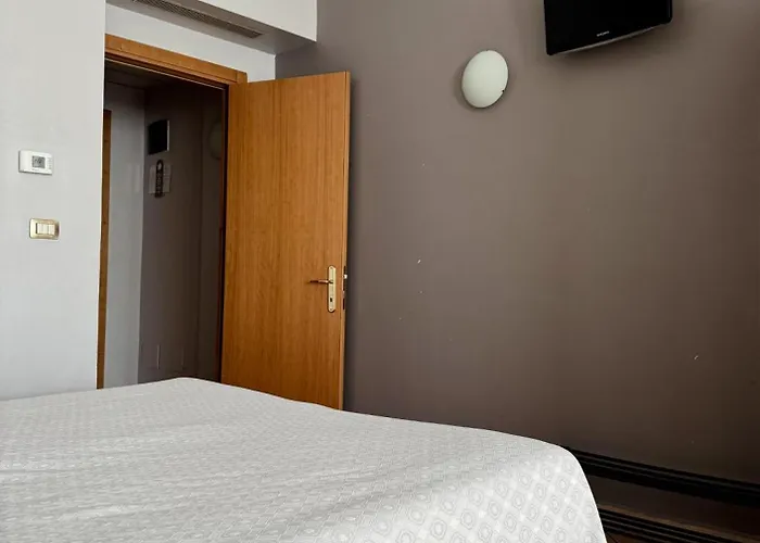 Hotel Miramonti Simple